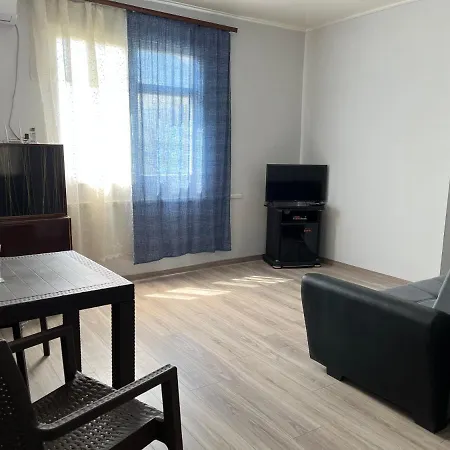 Kharberd House: Long & Short-Term Rental Yerevan Exterior photo