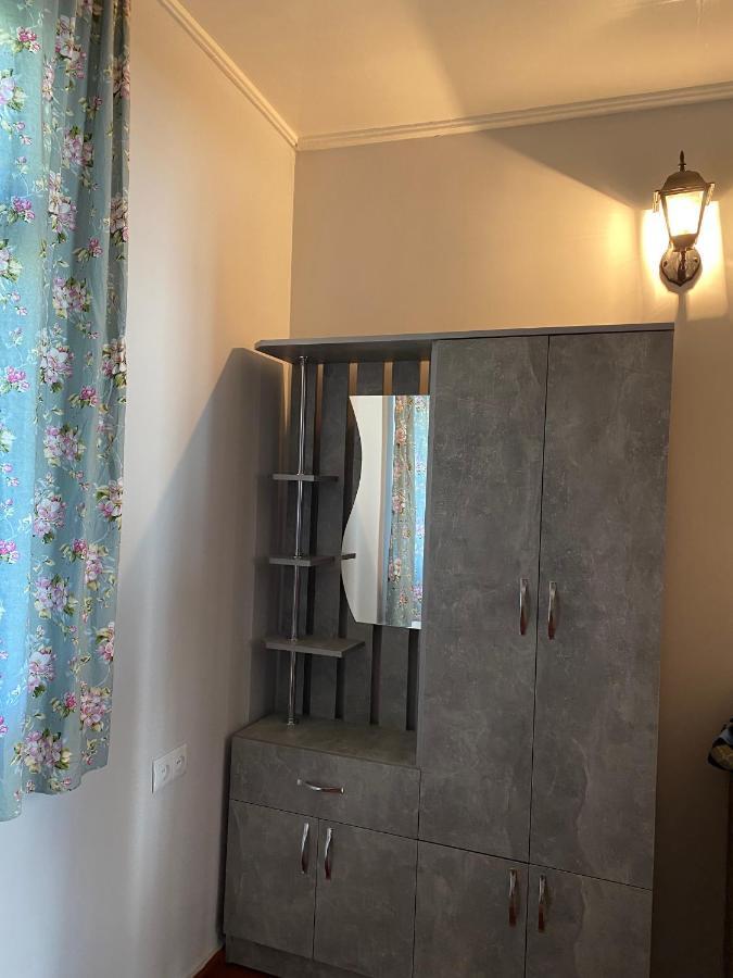 Kharberd House: Long & Short-term * Yerevan
